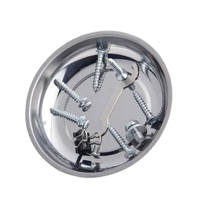 Magnetic tray